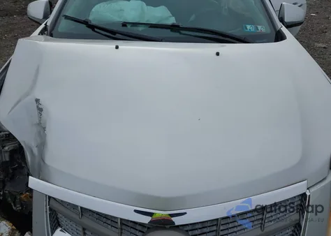 2012 Cadillac Srx Luxury Collection z USA, uszkodzony, nr VIN 3GYFNAE32CS502486